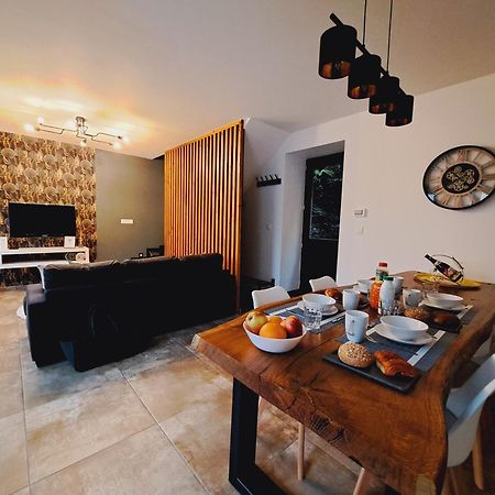Gite Chez Nenene La Roche En Ardenne Appartement Buitenkant foto